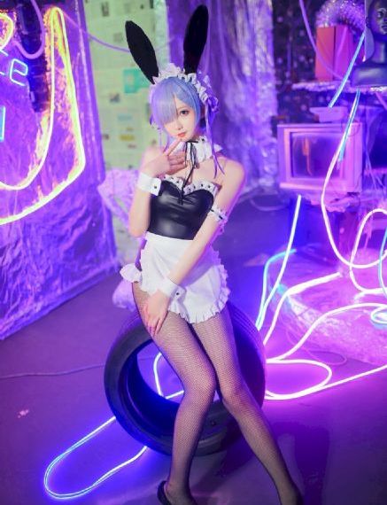 深夜书店2床戏_BD英语免费全集观看