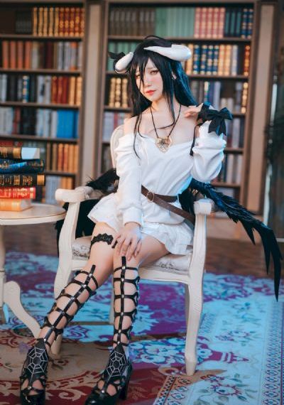 《珠玉在侧》电视剧_国产剧高清完整版